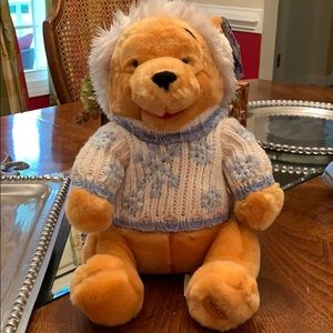 Winter Pooh Disney